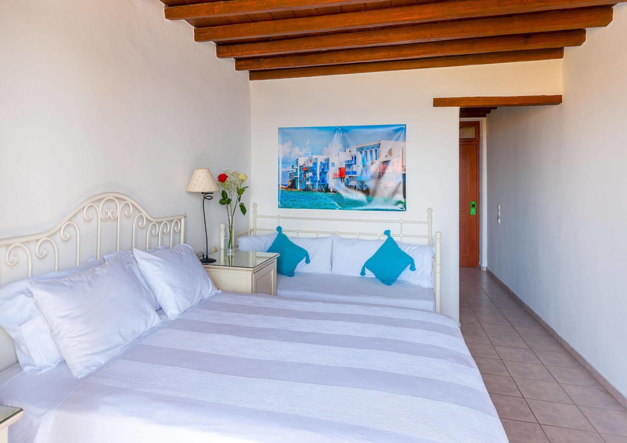 Paradision Ξενοδοχείο 4*
